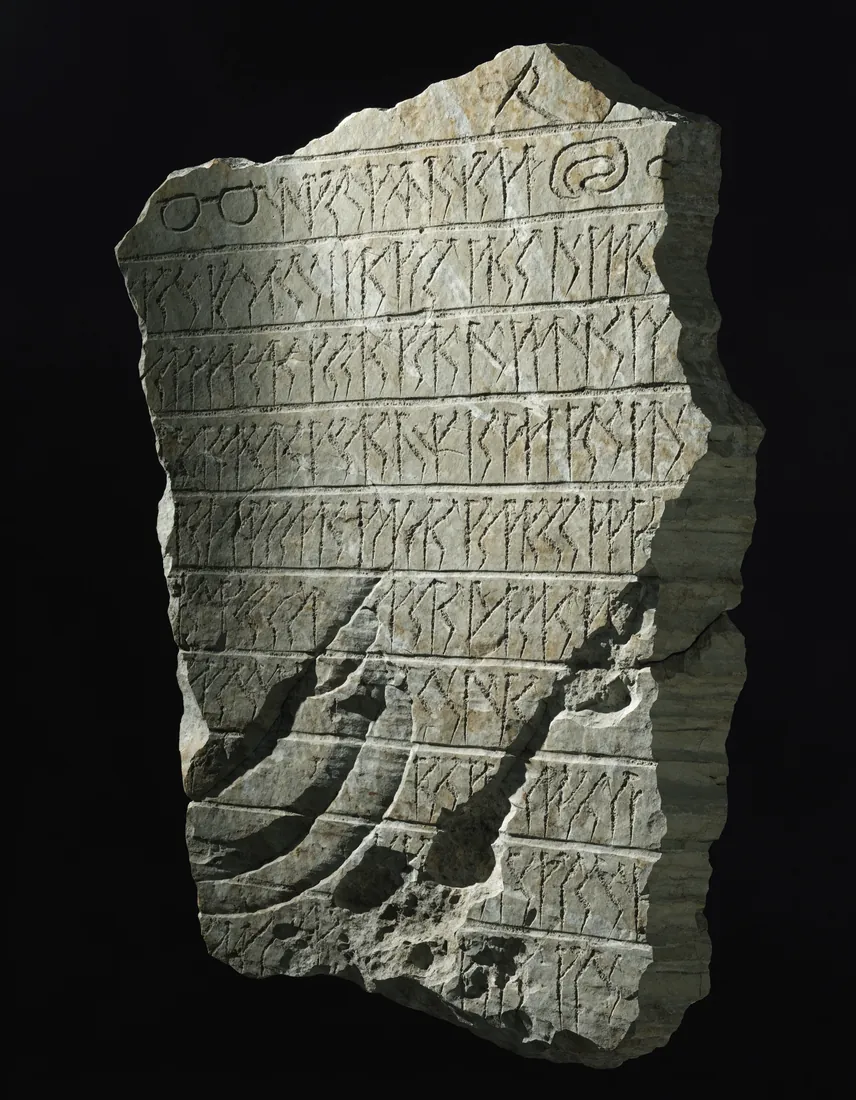 La stele illisible
